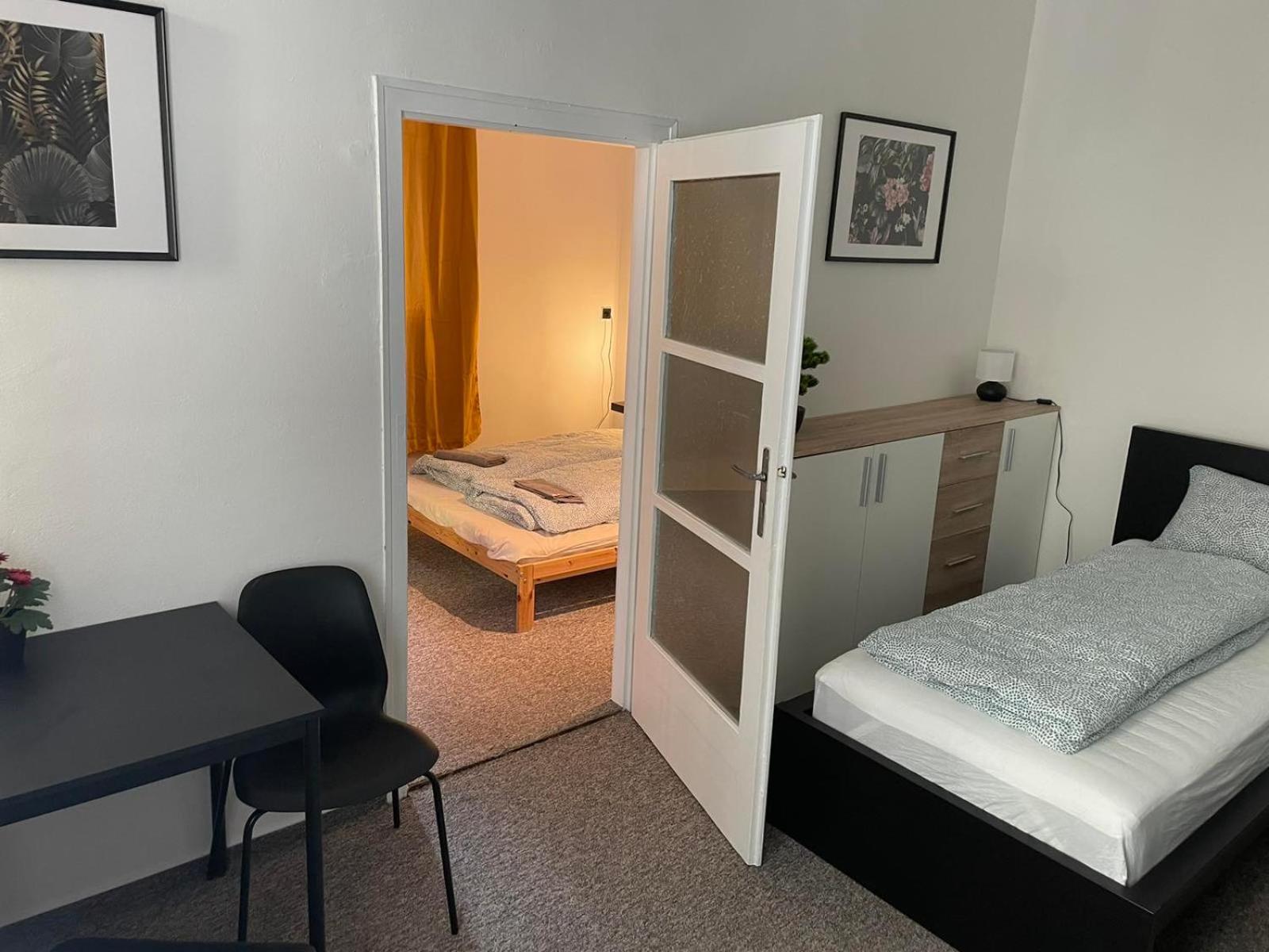 Black Style Rooms Moravske Namesti Brno Esterno foto